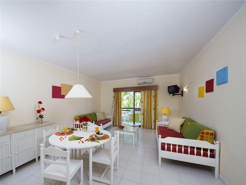 Cheerfulway Valmangude Jardim Apartamentos Albufeira Exterior photo