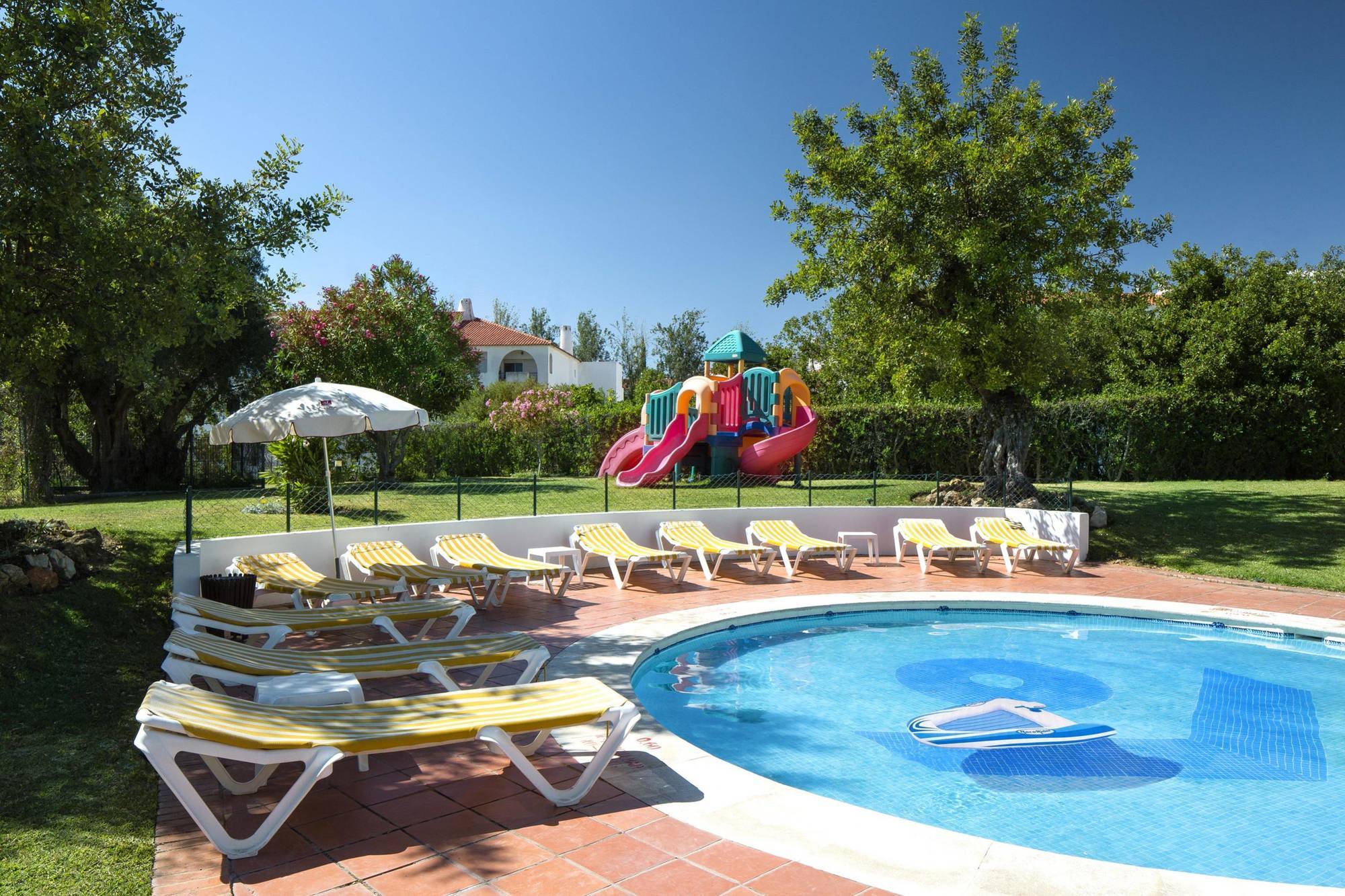 Cheerfulway Valmangude Jardim Apartamentos Albufeira Exterior photo